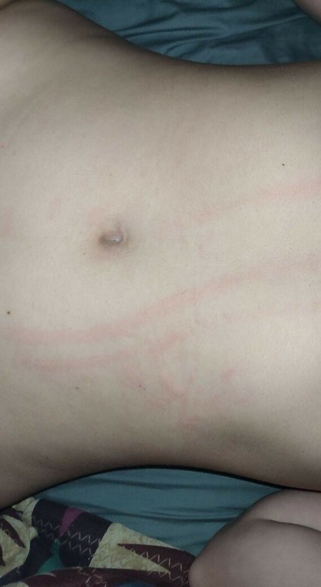 Naakte gelekte OnlyFans-foto van Strictlydevilish