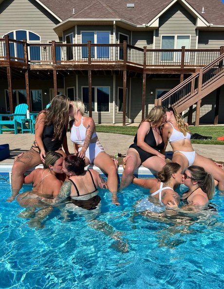 Nacktes geleaktes OnlyFans-Foto von Lady Sateen