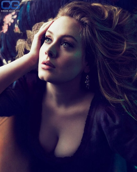 Naken läckt OnlyFans-bild av Adele