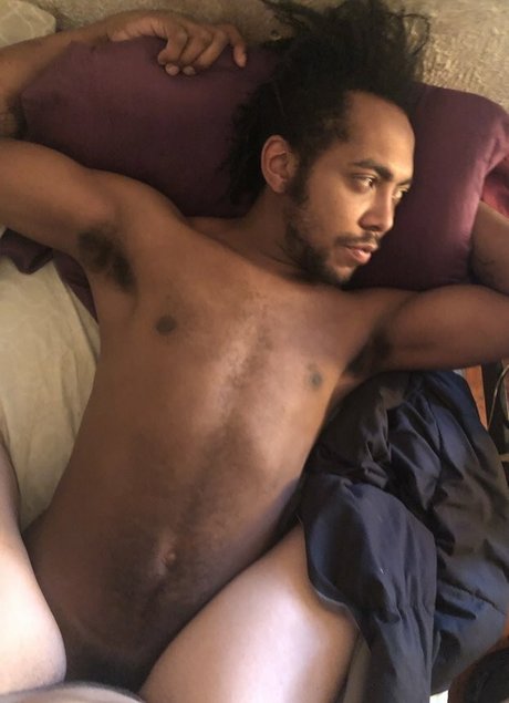 Nacktes geleaktes OnlyFans-Foto von Smolbird94