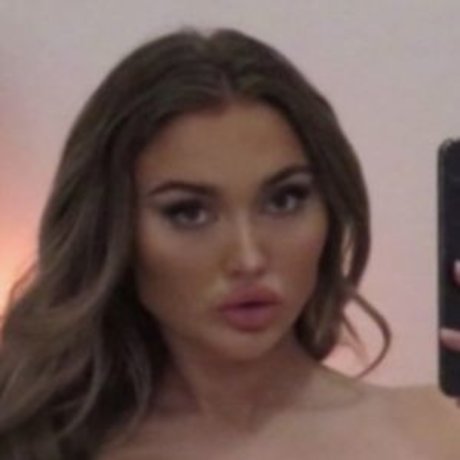 Обнаженная фотография утечки OnlyFans от Hannah Shacklock