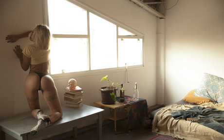 Naakte gelekte OnlyFans-foto van Karoline Weide