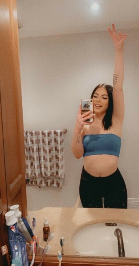 Foto di nudo di fuga di OnlyFans di Bailey King