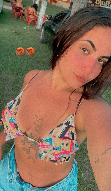 Photo nue de fuite OnlyFans de Deza Rabuda