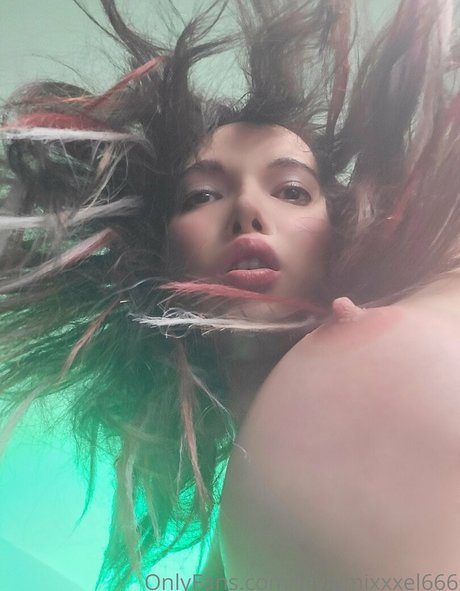 Nacktes geleaktes OnlyFans-Foto von Laytar