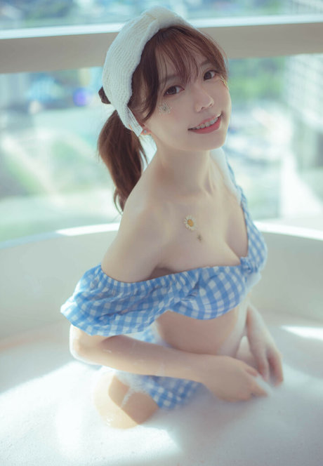 Naken lekkede OnlyFans-bilde av Angie00