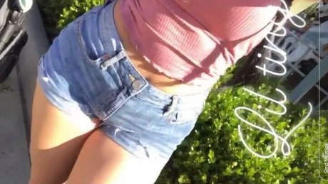 Naken lekkede OnlyFans-bilde av Victoriaines