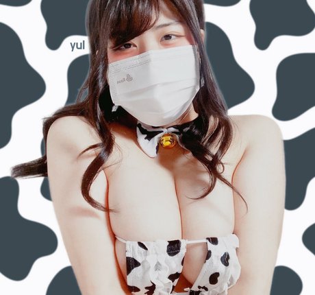 Foto desnuda filtrada de OnlyFans de Yul Off