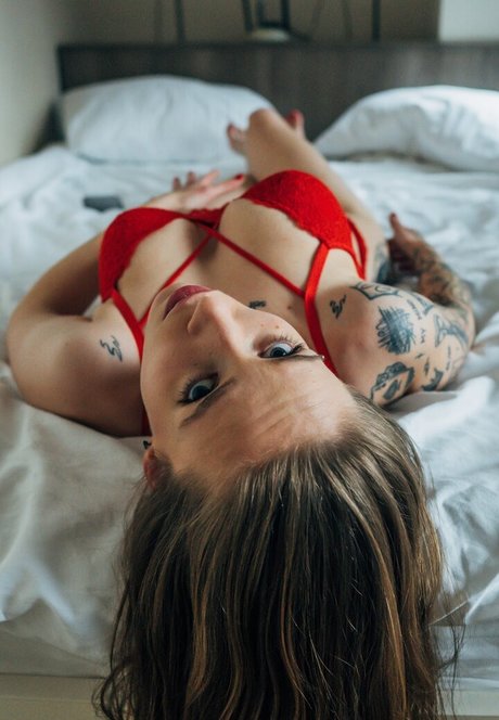 Photo nue de fuite OnlyFans de Dijana Og