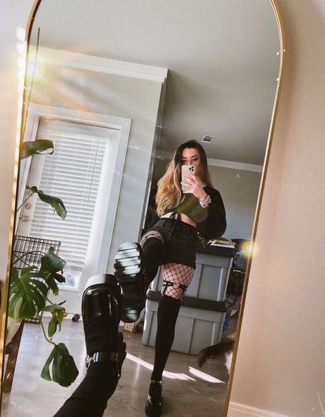 Brialeigh naked leaks OnlyFans pic