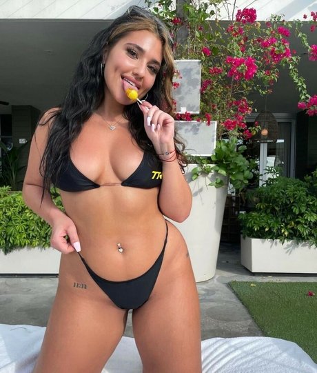 Обнаженная фотография утечки OnlyFans от Captainthicky