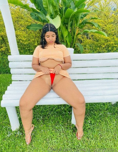 OnlyFans-model Angiecoss19