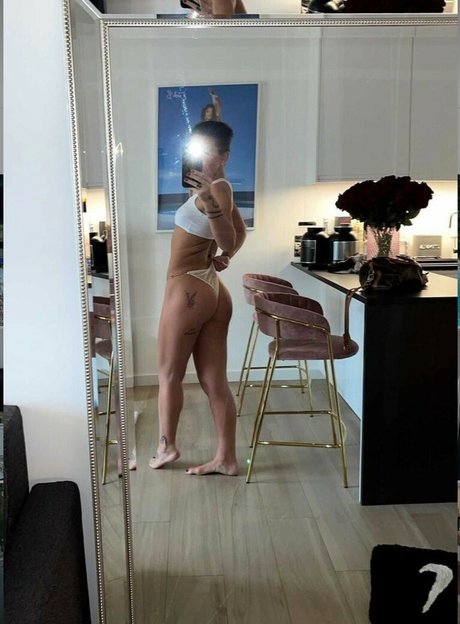 Naken lekkede OnlyFans-bilde av Marta Linkiewicz