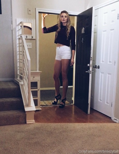 Nacktes geleaktes OnlyFans-Foto von Breezytall