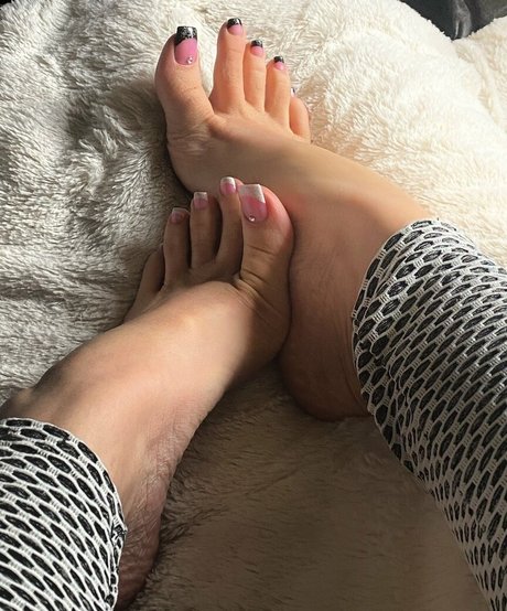 Naken lekkede OnlyFans-bilde av Ogtwinkletoes