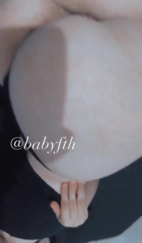 Angel Babyfth OnlyFansリークヌード写真