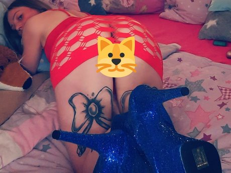 OnlyFans-model Xnichtinteressiertx