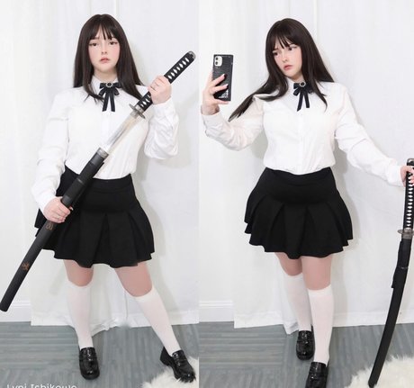 Nahá fotka uniklých OnlyFans od Mewlyni