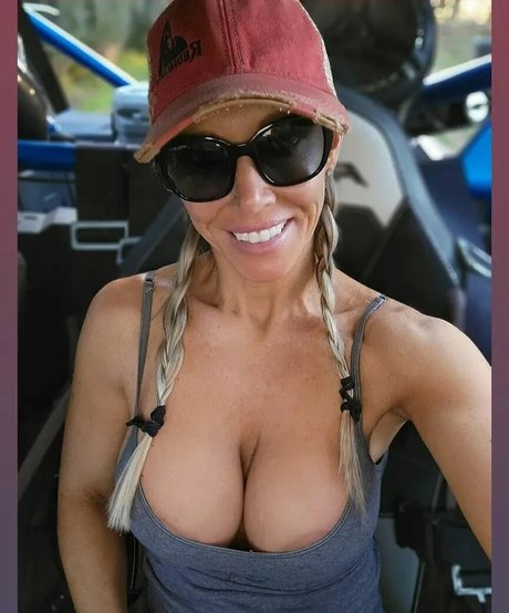 Alasti lekkinud OnlyFans-i pilt Southernstylechick