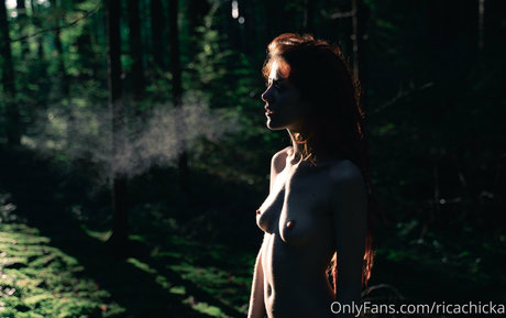 Alasti lekkinud OnlyFans-i pilt Ricachicka