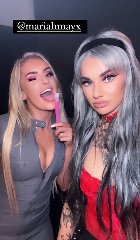 Nahá fotka uniklých OnlyFans od Hannah Taylor