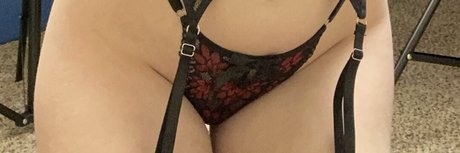 Nacktes geleaktes OnlyFans-Foto von Julia Neis