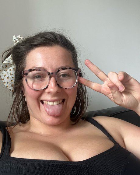 Foto desnuda filtrada de OnlyFans de Bel Larcombe