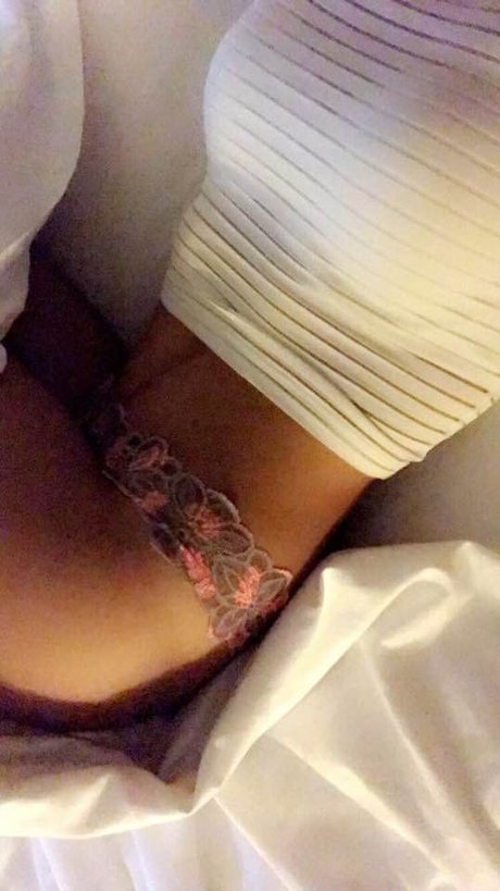 Naken lekkede OnlyFans-bilde av Michela Arbocco