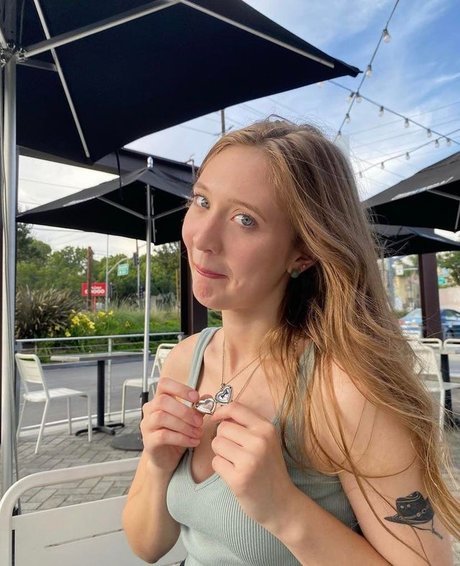 Jordan Burton OnlyFansリークヌード写真