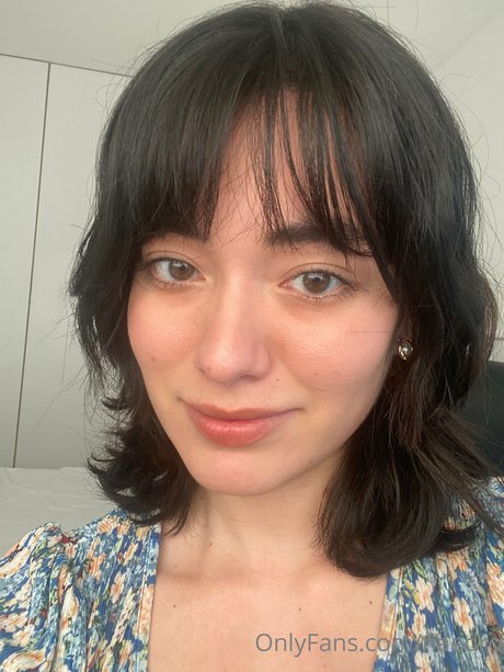 OnlyFans-model Dronae Naedro