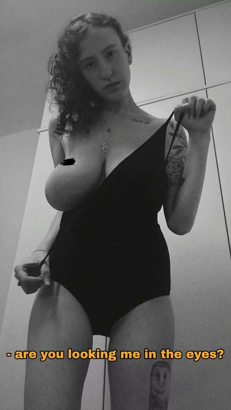 Photo nue de fuite OnlyFans de Yasmin Avrahami