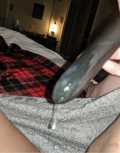 Nahá fotka uniklých OnlyFans od Xemerly