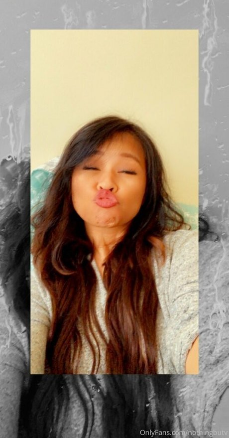 Victoria naked leaks OnlyFans pic