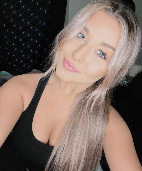 Nacktes geleaktes OnlyFans-Foto von Lexie Wentz