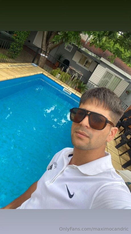 Naken lekkede OnlyFans-bilde av Maximocandric