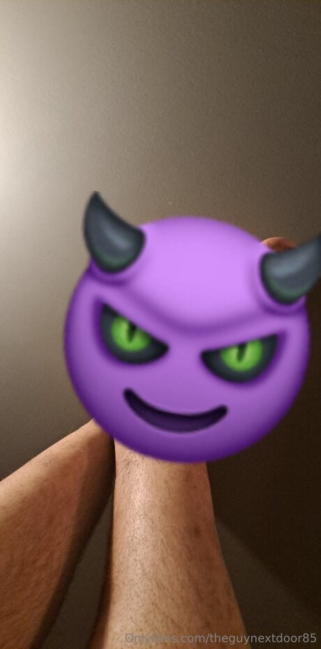 Nacktes geleaktes OnlyFans-Foto von Theguynextdoor85