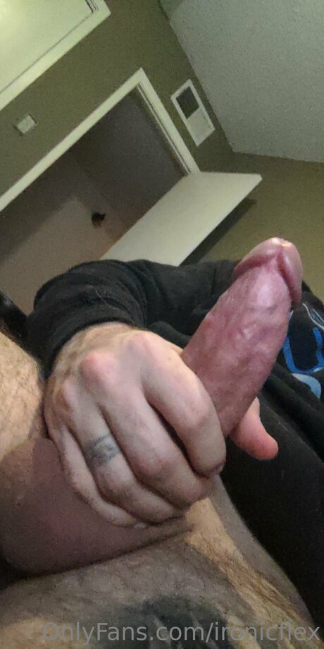 Ironicflex naked leaks OnlyFans pic