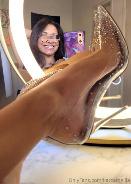Alasti lekkinud OnlyFans-i pilt Katcamellia