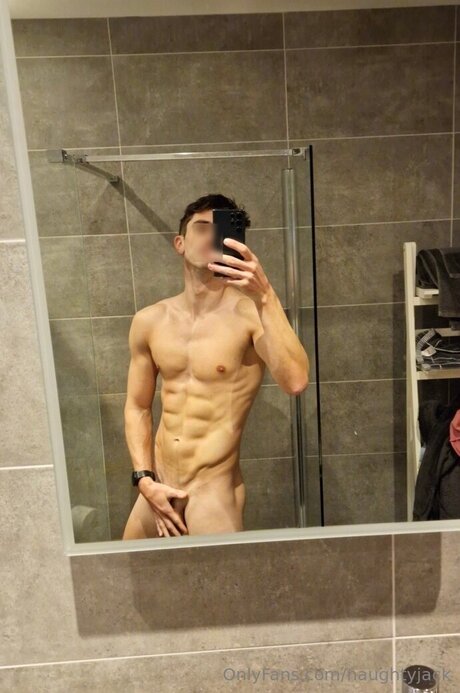 Nacktes geleaktes OnlyFans-Foto von Naughtyjack