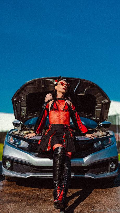 Alasti lekkinud OnlyFans-i pilt Aurorarav3n