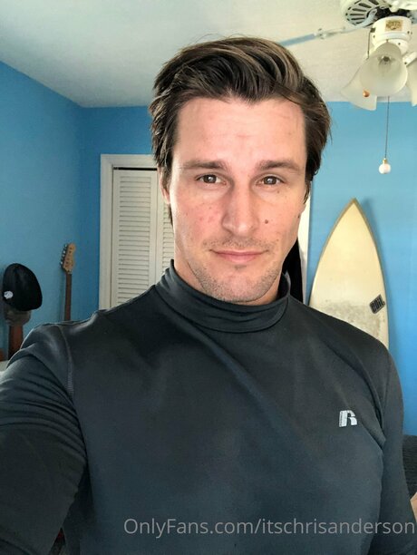 Foto di nudo di fuga di OnlyFans di Itschrisanderson