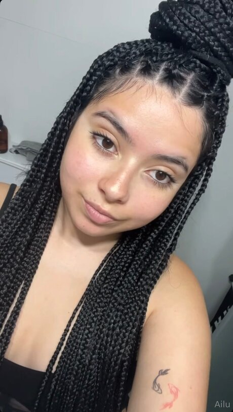 Обнаженная фотография утечки OnlyFans от Ailuxsweet