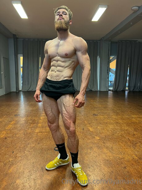 Ilyamadris OnlyFans泄露裸照