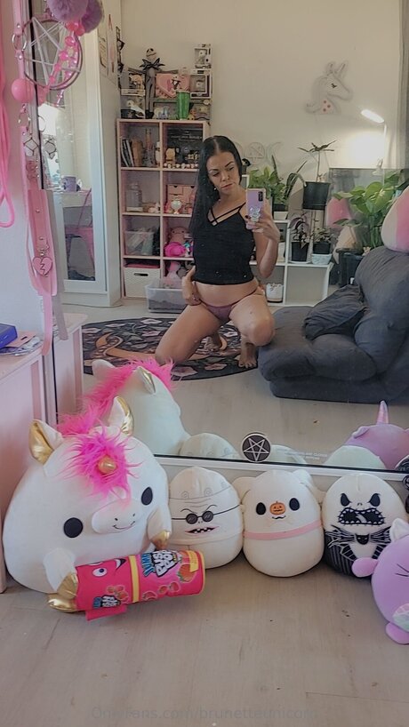 Nacktes geleaktes OnlyFans-Foto von Thehiveempress