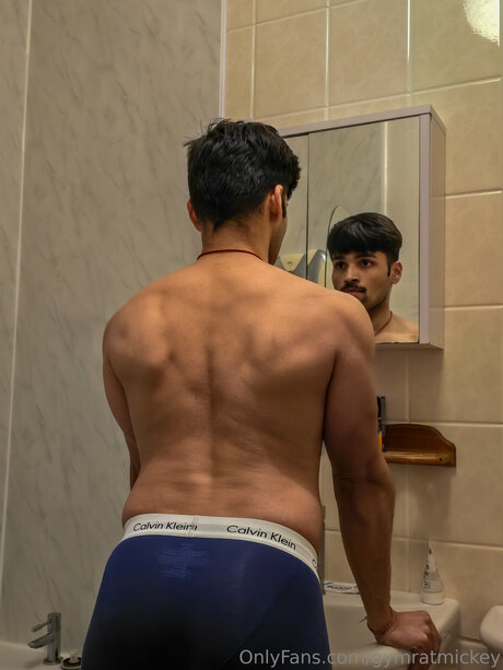 Naken lekkede OnlyFans-bilde av Gymratmickey