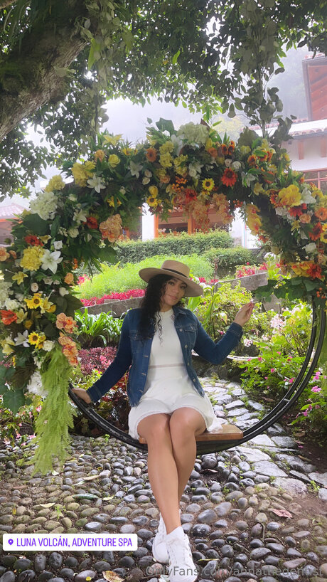 Naken läckt OnlyFans-bild av Annathedentist