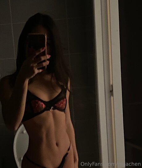 Nacktes geleaktes OnlyFans-Foto von Myachen