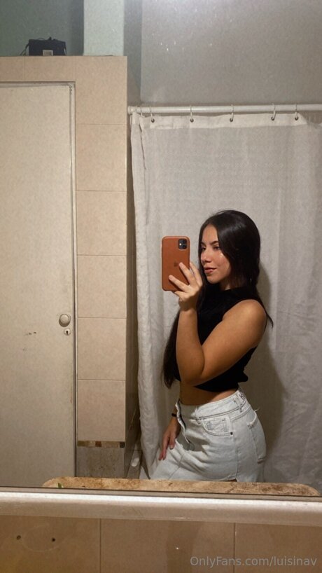 Foto desnuda filtrada de OnlyFans de Luisinav