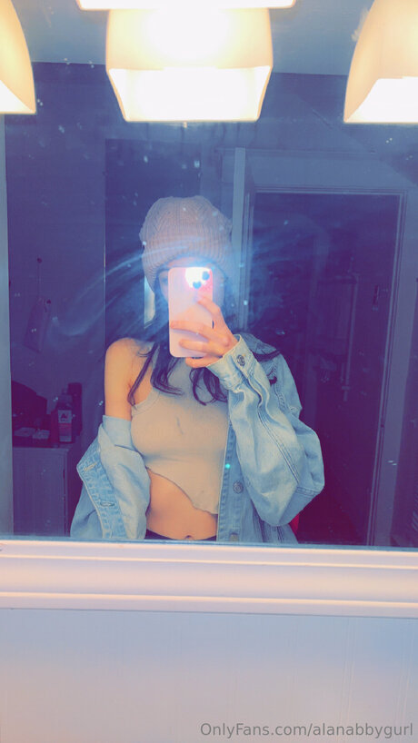 Alanabbygurl OnlyFans泄露裸照