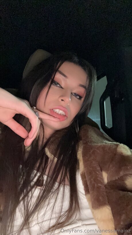 Naken lekkede OnlyFans-bilde av Vanessamainz